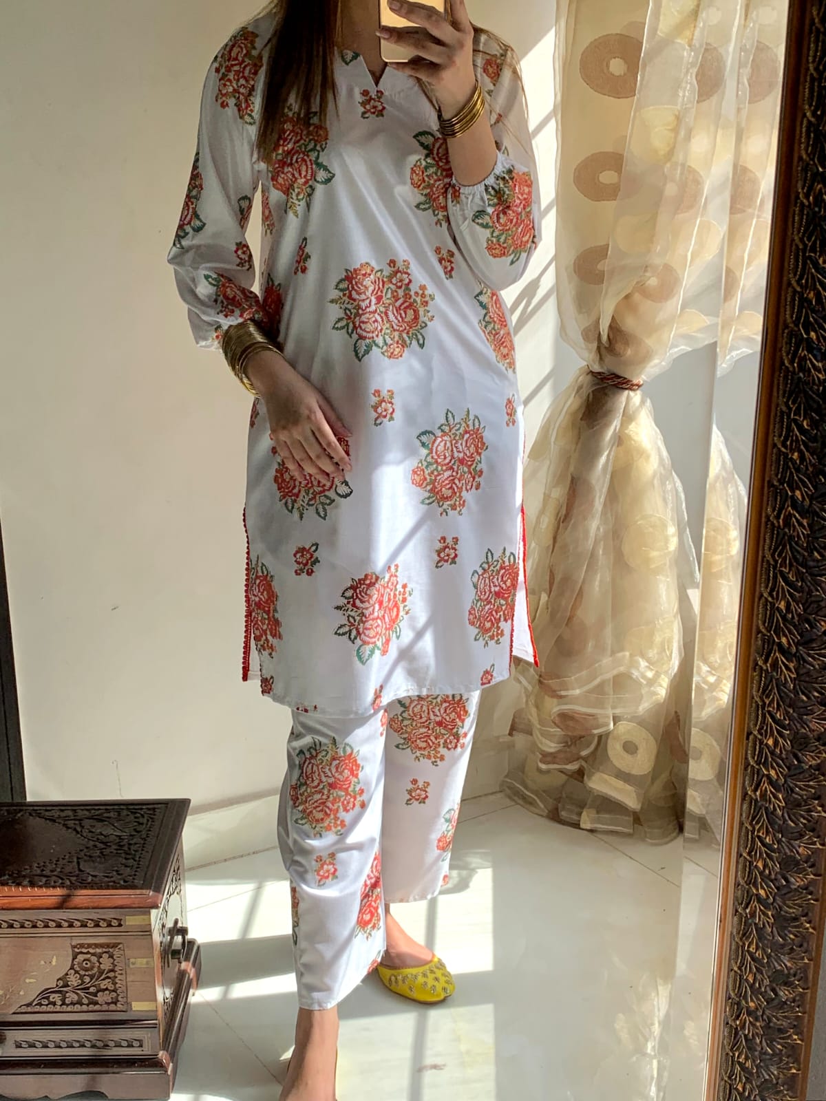 NEW GULAAB DESIGN TWO PIECE SUITS